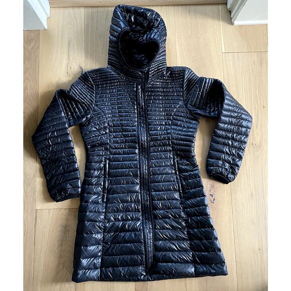 Patagonia Fiona Black Hooded Down Parka - Women's Medium - Picture 1 of 3